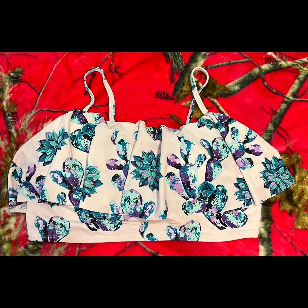 Moly Bell Swimsuit top color is light lavender/purple